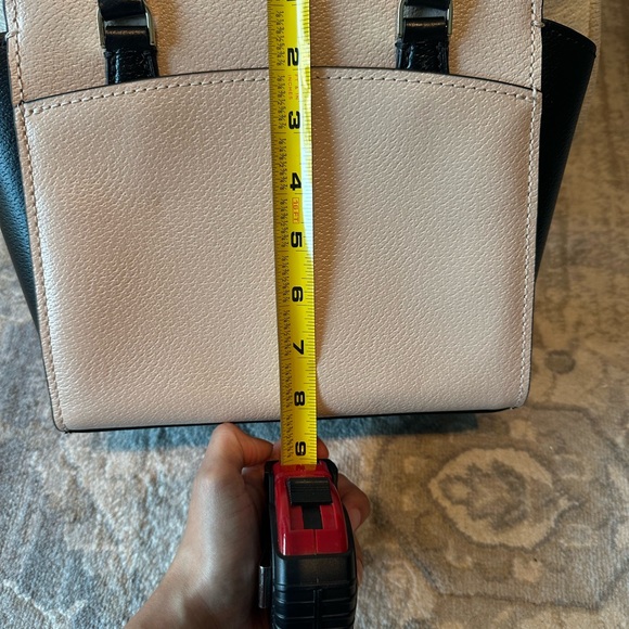 Kate Spade J183 light pink / black purse - Picture 7 of 8